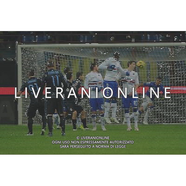 Inter vs Sampdoria Coppa Italia Tim Cup Ottavi di finale Stadio G.Meazza - San Siro Milano 21-01-2015 nella foto la punizione di Shaqiri foto Roberto Garavaglia - ag. Aldo Liverani sas