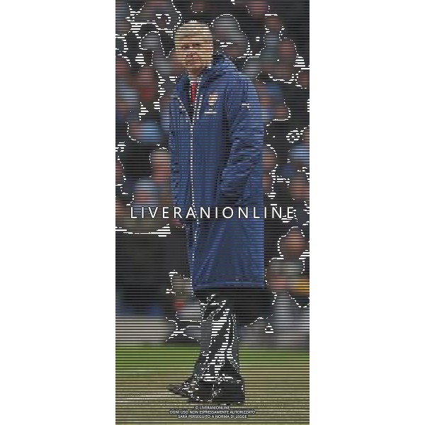 Arsenal\'s Manager Arsne Wenger Photographer Dave Howarth/CameraSport Football - Barclays Premiership - Manchester City v Arsenal - Sunday 18th January 2015 - Etihad stadium - Manchester © CameraSport - 43 Linden Ave. Countesthorpe. Leicester. England. LE8 5PG - Tel: +44 (0) 116 277 4147 - admin@camerasport.com - www.camerasport.com AG ALDO LIVERANI SAS ONLY ITALY