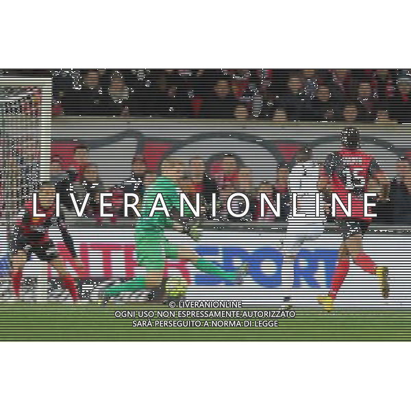 Benjamin JEANNOT / Jonas LOSSL - 24.01.2015 - Guingamp / Lorient - 22eme journee de Ligue1 Photo : Vincent Michel / Icon Sport AG ALDO LIVERANI SAS ONLY ITALY
