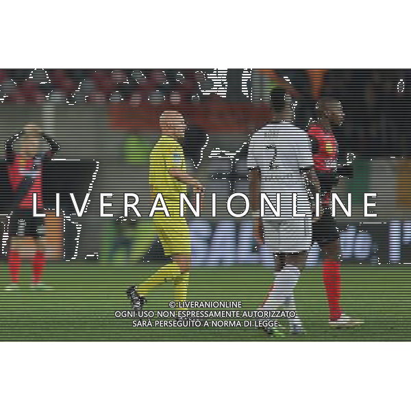 EXPULSION Younousse SANKHARE - 24.01.2015 - Guingamp / Lorient - 22eme journee de Ligue1 Photo : Vincent Michel / Icon Sport *** Local Caption *** AG ALDO LIVERANI SAS ONLY ITALY *** Local Caption *** AG ALDO LIVERANI SAS ONLY ITALY