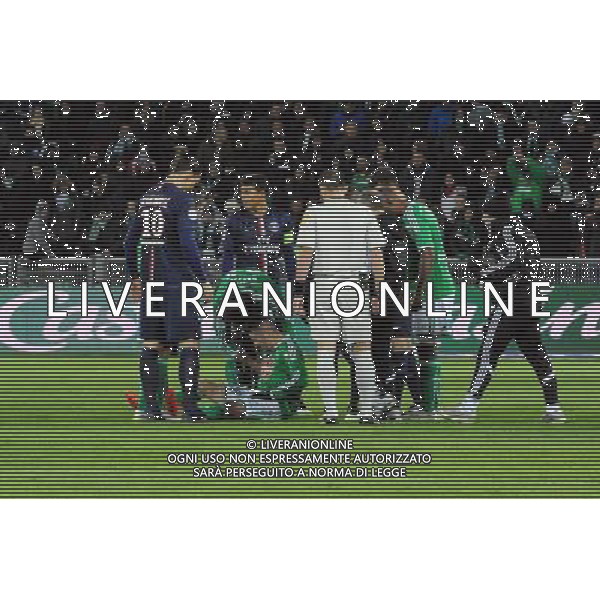 Blessure de Fabien LEMOINE - 25.01.2015 - Saint Etienne / PSG - 22eme journee de Ligue1 Photo : Jean Paul Thomas / Icon Sport AG ALDO LIVERANI SAS ONLY ITALY