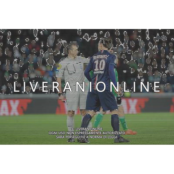 Ruddy BUQUET / Zlatan IBRAHIMOVIC - 25.01.2015 - Saint Etienne / PSG - 22eme journee de Ligue1 Photo : Jean Paul Thomas / Icon Sport AG ALDO LIVERANI SAS ONLY ITALY