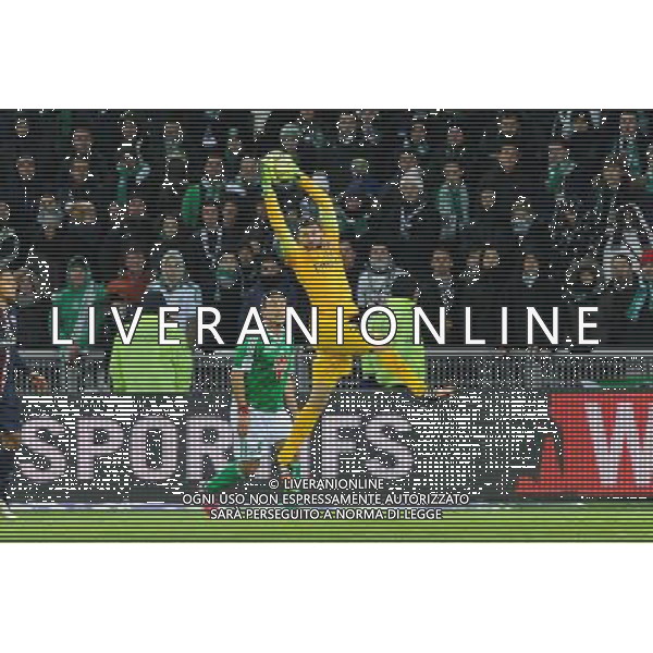 Salvatore SIRIGU - 25.01.2015 - Saint Etienne / PSG - 22eme journee de Ligue1 Photo : Jean Paul Thomas / Icon Sport /Agenzia Aldo Liverani sas - ITALY ONLY - EDITORIAL USE ONLY