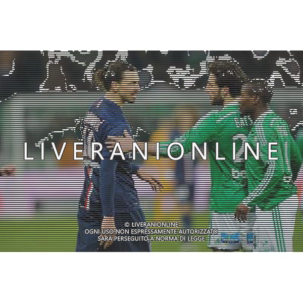 Paul BAYSSE / Zlatan IBRAHIMOVIC - 25.01.2015 - Saint Etienne / PSG - 22eme journee de Ligue1 Photo : Jean Paul Thomas / Icon Sport /Agenzia Aldo Liverani sas - ITALY ONLY - EDITORIAL USE ONLY