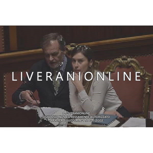 Roma - 27/01/2015 - Palazzo Madama - Discussione del disegno di legge: Disposizioni in materia di elezione della Camera dei deputati - nella foto: Maria Elena Boschi e Roberto Calderoli / Ph. Fabrizio Corradetti - Ag. Aldo Liverani Sas