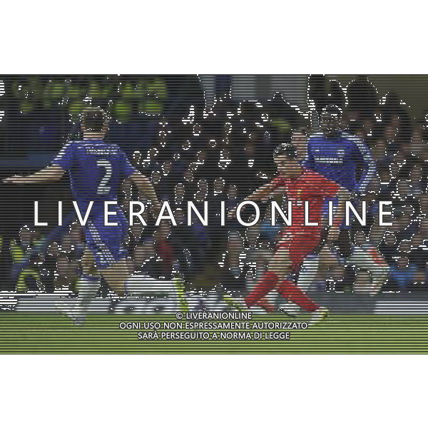 Liverpool\'s Philippe Coutinho fires in a shot Photographer Ashley Western /CameraSport Football - Capital One Cup Semi Final Second Leg - Chelsea v Liverpool - Tuesday 27th January 2015 - Stamford Bridge - London © CameraSport - 43 Linden Ave. Countesthorpe. Leicester. England. LE8 5PG - Tel: +44 (0) 116 277 4147 - admin@camerasport.com - www.camerasport.com AG ALDO LIVERANI SAS ONLY ITALY