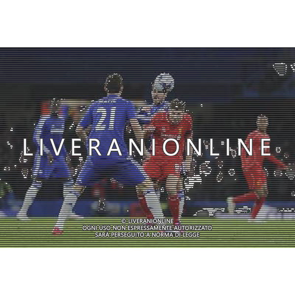 Liverpool\'s Steven Gerrard battles with Chelsea\'s Cesc Fabregas Photographer Ashley Western /CameraSport Football - Capital One Cup Semi Final Second Leg - Chelsea v Liverpool - Tuesday 27th January 2015 - Stamford Bridge - London © CameraSport - 43 Linden Ave. Countesthorpe. Leicester. England. LE8 5PG - Tel: +44 (0) 116 277 4147 - admin@camerasport.com - www.camerasport.com AG ALDO LIVERANI SAS ONLY ITALY