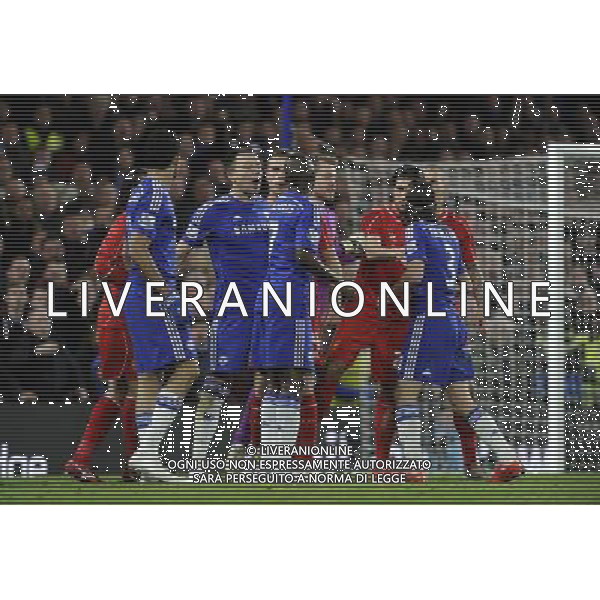 Tempers flare during the Liverpool and Chelsea game Photographer Ashley Western /CameraSport Football - Capital One Cup Semi Final Second Leg - Chelsea v Liverpool - Tuesday 27th January 2015 - Stamford Bridge - London © CameraSport - 43 Linden Ave. Countesthorpe. Leicester. England. LE8 5PG - Tel: +44 (0) 116 277 4147 - admin@camerasport.com - www.camerasport.com AG ALDO LIVERANI SAS ONLY ITALY