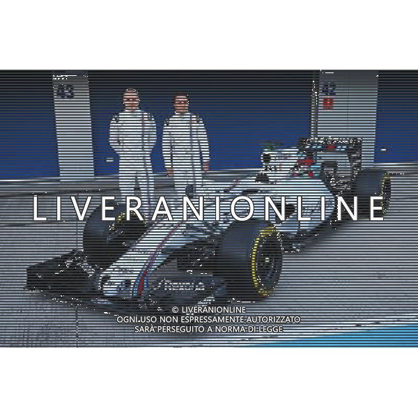 (L to R): Valtteri Bottas (FIN) Williams and team mate Felipe Massa (BRA) Williams unveil the Williams FW37. 01.02.2015. Formula One Testing, Day One, Jerez, Spain. AG ALDO LIVERANI SAS ONLY ITALY