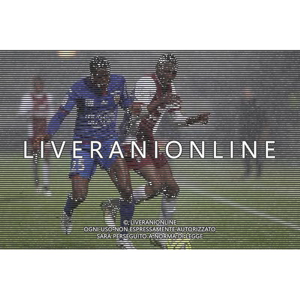 Romain GENEVOIS / Kwame NSOR - 31.01.2015 - Metz / Nice - 23eme journee de Ligue 1 Photo : Fred Marvaux / Icon Sport