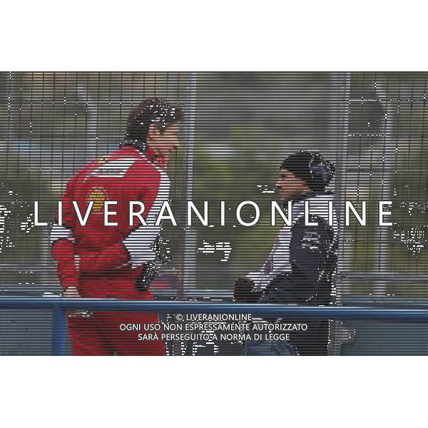 (L to R): Massimo Rivola (ITA) Ferrari Sporting Director with Felipe Massa (BRA) Williams. 02.02.2015. Formula One Testing, Day Two, Jerez, Spain. AG ALDO LIVERANI SAS ONLY ITALY
