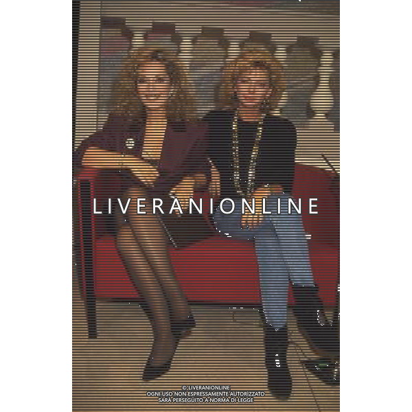 RETROSPETTIVA SILVANA GIACOBINI NELLA FOTO SILVANA GIACOBINI CON ENICA BONACCORTI AG ALDO LIVERANI SAS