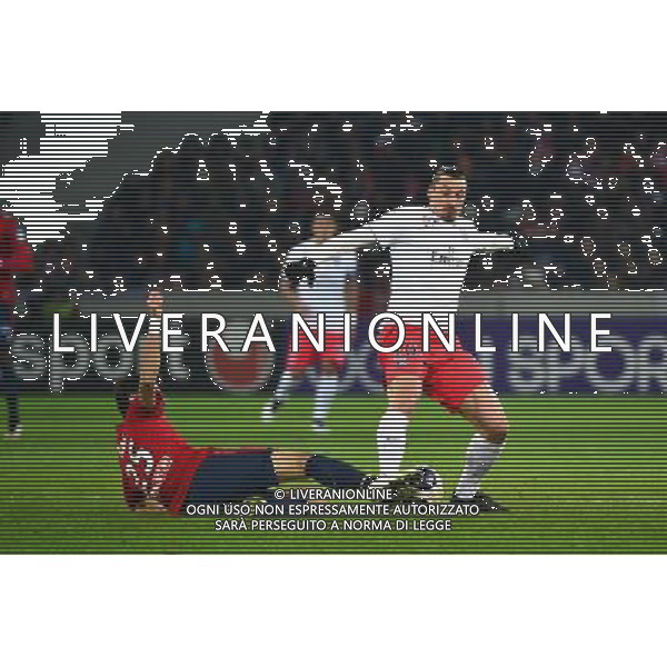 Zlatan IBRAHIMOVIC / Marko BASA - 03.02.2015 - Lille / Paris Saint Germain - 1/2Finale Coupe de la Ligue Photo : Dave Winter / Icon Sport /Agenzia Aldo Liverani sas - ITALY ONLY - EDITORIAL USE ONLY
