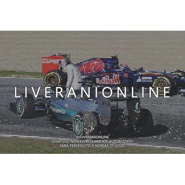 Lewis Hamilton (GBR) Mercedes AMG F1 W06 stops on the circuit. 04.02.2015. Formula One Testing, Day Four, Jerez, Spain. AG ALDO LIVERANI SAS ONLY ITALY