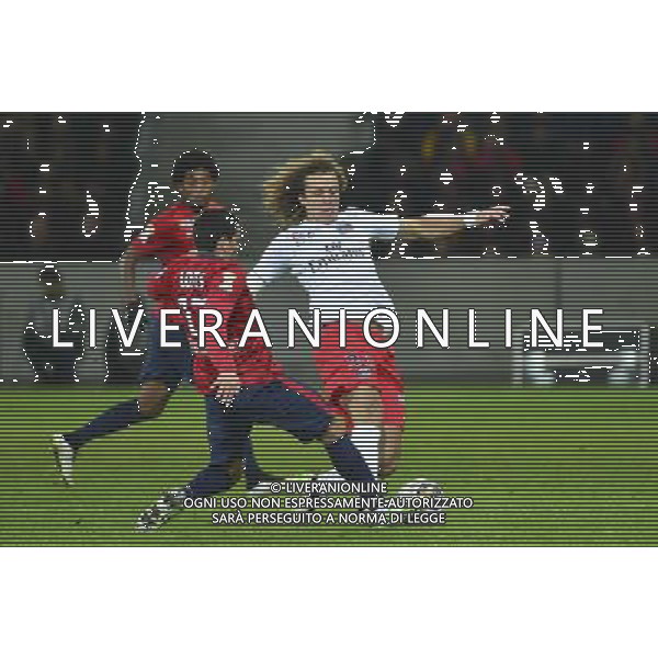 David LUIZ / Marco MESQUITA LOPES - 03.02.2015 - Lille / Paris Saint Germain - 1/2Finale Coupe de la Ligue Photo : Dave Winter / Icon Sport /AGENZIA ALDO LIVERANI SAS - ITALY ONLY - EDITORIAL USE ONLY
