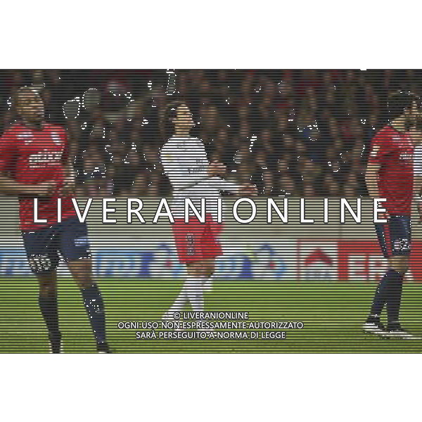 Edinson CAVANI - 03.02.2015 - Lille / Paris Saint Germain - 1/2Finale Coupe de la Ligue Photo : Dave Winter / Icon Sport /AGENZIA ALDO LIVERANI SAS - ITALY ONLY - EDITORIAL USE ONLY