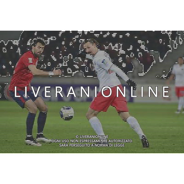 Zlatan IBRAHIMOVIC / Marko BASA - 03.02.2015 - Lille / Paris Saint Germain - 1/2Finale Coupe de la Ligue Photo : Dave Winter / Icon Sport /AGENZIA ALDO LIVERANI SAS - ITALY ONLY - EDITORIAL USE ONLY