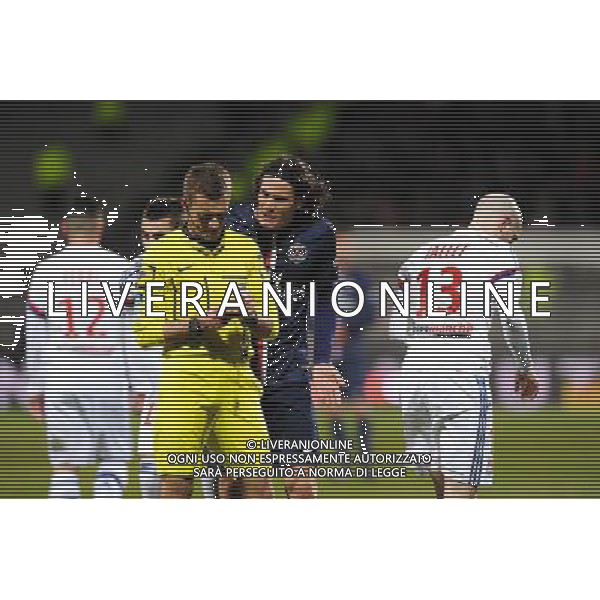 Clement TURPIN / Edinson CAVANI - 08.02.2015 - Lyon / Paris Saint Germain - 24eme journee de Ligue 1 Photo : Jean Paul Thomas / Icon Sport AG ALDO LIVERANI SAS ONLY ITALY
