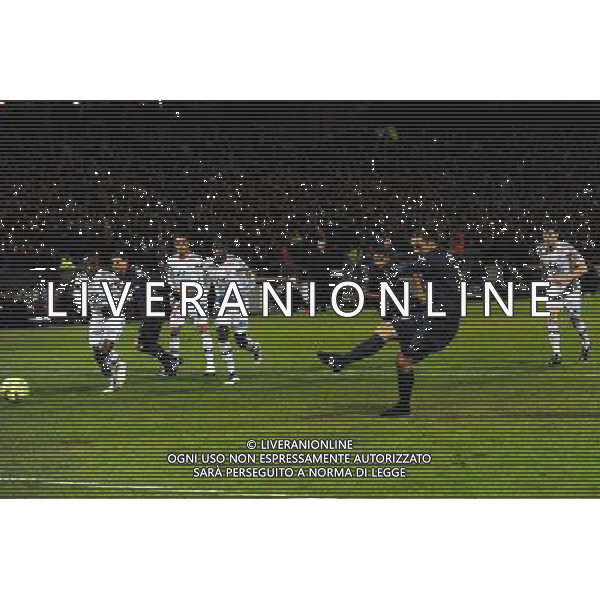 PREMIER PENALTY / Zlatan IBRAHIMOVIC - 08.02.2015 - Lyon / Paris Saint Germain - 24eme journee de Ligue 1 Photo : Jean Paul Thomas / Icon Sport AG ALDO LIVERANI SAS ONLY ITALY