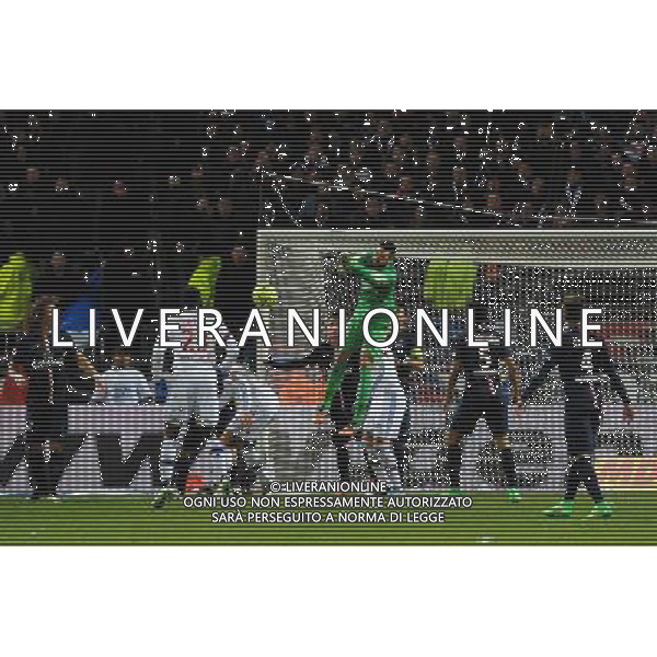 Salvatore SIRIGU - 08.02.2015 - Lyon / Paris Saint Germain - 24eme journee de Ligue 1 Photo : Jean Paul Thomas / Icon Sport AG ALDO LIVERANI SAS ONLY ITALY