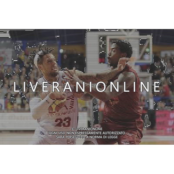 Beko Lega Basket Serie A 2014/2015 3 Giornata Ritorno Mestre (VE) - 09.02.2015 Umana Reyer Venezia-EA7 Emporio Armani Milano Nella Foto:Hackett Daniel-Stone Julyan /Ph.Garbuio-Ag. Aldo Liverani