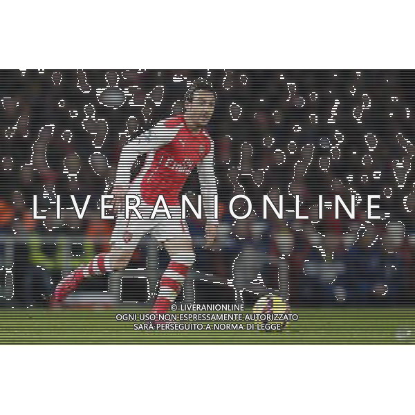 Arsenal\'s Santi Cazorla in action during todays match Photographer Craig Mercer/CameraSport Football - Barclays Premiership - Arsenal v Leicester City - Tuesday 10th February 2015 - Emirates Stadium - London © CameraSport - 43 Linden Ave. Countesthorpe. Leicester. England. LE8 5PG - Tel: +44 (0) 116 277 4147 - admin@camerasport.com - www.camerasport.com AG ALDO LIVERANI SAS ONLY ITALY