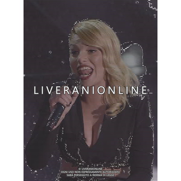PRIMA SERATA 65mo FESTIVAL DELLA CANZONE ITALIANA DI SANREMO 10 FEBBRAIO 2015 NELLA FOTO EMMA MARRONE ©Gazzaniga/AGENZIA ALDO LIVERANI SAS