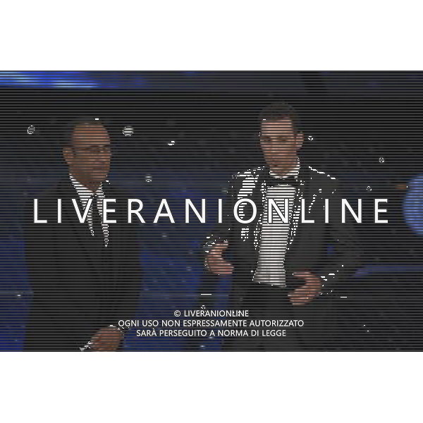 SECONDA SERATA 65mo FESTIVAL DELLA CANZONE ITALIANA DI SANREMO 11 FEBBRAIO 2015 nella foto Carlo Conti e Vincenzo Nibali ©Gazzaniga/Agenzia Aldo Liverani sas