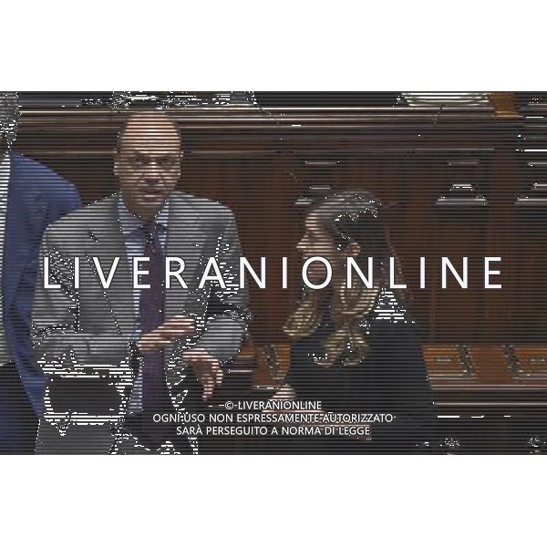 Roma - 12/02/2015 - Palazzo Chigi - Discussione del disegno di legge costituzionale - nella foto: Angelino Alfano e Maria Elena Boschi / Ph. Fabrizio Corradetti - Ag. Aldo Liverani Sas