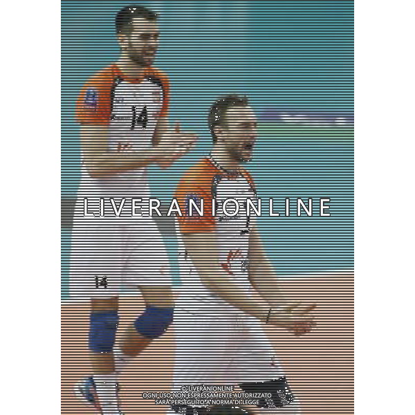 12.02.2015 Jastrzebie Zdroj sport siatkowka mezczyzn Liga Mistrzow 2015 , 2015 CEV DenizBank Volleyball Champions League - Men . Jastrzebski Wegiel (biale) - Sir Safety Perugia (czerwone) n/z. Guillaume Quesque , Michal Lasko radosc . Fot. Tomasz Wantula / EDYTOR.net / NEWSPIX.PL --- Newspix.pl AG ALDO LIVERANI SAS ONLY ITALY *** Local Caption *** www.newspix.pl mail us: info@newspix.pl call us: 0048 022 23 22 222 --- Polish Picture Agency by Ringier Axel Springer Poland