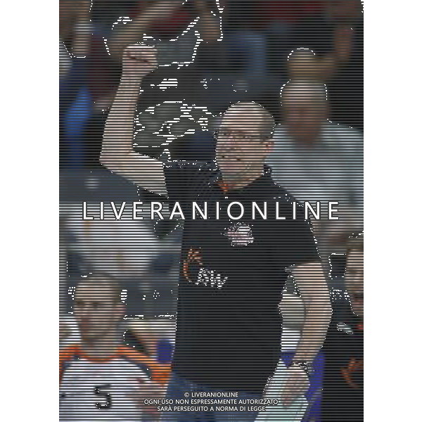 12.02.2015 Jastrzebie Zdroj sport siatkowka mezczyzn Liga Mistrzow 2015 , 2015 CEV DenizBank Volleyball Champions League - Men . Jastrzebski Wegiel (biale) - Sir Safety Perugia (czerwone) n/z. Roberto Piazza trener Jastrzebskiego Wegla radosc . Fot. Tomasz Wantula / EDYTOR.net / NEWSPIX.PL --- Newspix.pl AG ALDO LIVERANI SAS ONLY ITALY *** Local Caption *** www.newspix.pl mail us: info@newspix.pl call us: 0048 022 23 22 222 --- Polish Picture Agency by Ringier Axel Springer Poland
