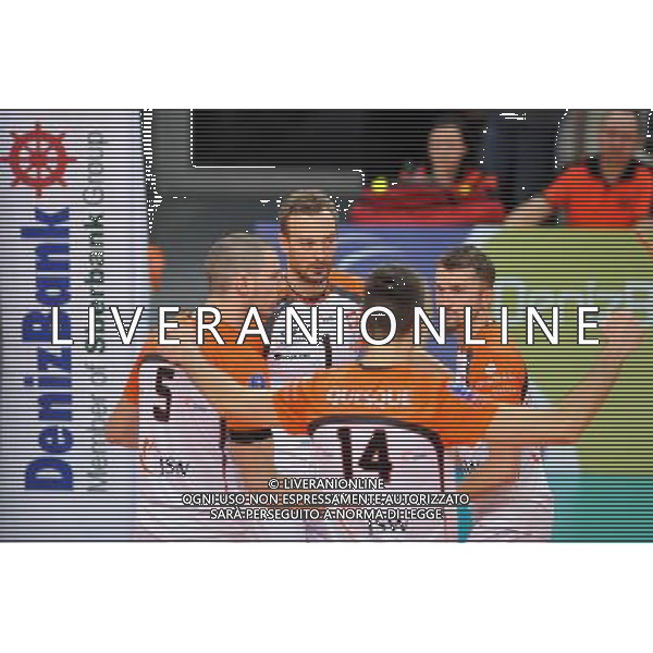 2015.02.12 JASTRZEBIE ZDROJ SIATKOWKA 2015 CEV DENIZBANK VOLLEYBAL CHAMPIONS LEAGUE / SIATKOWKA LIGA MISTRZOW MEZCZYZN JASTRZEBSKI WEGIEL - SIR SAFETY PERUGIA N/Z MICHAL LASKO, PAJENK ALEN, QUESQUE GUILLAUME, MICHAL MASNY RADOSC FOTO RAFAL RUSEK / PRESSFOCUS / NEWSPIX.PL --- Newspix.pl AG ALDO LIVERANI SAS ONLY ITALY *** Local Caption *** www.newspix.pl mail us: info@newspix.pl call us: 0048 022 23 22 222 --- Polish Picture Agency by Ringier Axel Springer Poland