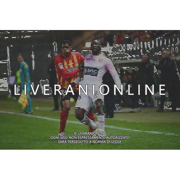 Gilles SUNU / Ludovic BAAL - 14.02.2015 - Lens / Evian Thonon - 25eme journee de Ligue 1 Photo : Dave Winter / Icon Sport AG ALDO LIVERANI SAS ONLY ITALY
