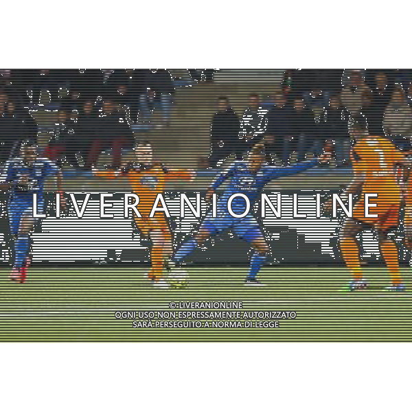 Romain PHILIPPOTEAUX / Clinton NJIE - 15.02.2015 - Lorient / Lyon - 25eme journee de Ligue 1 - Photo : Vincent Michel / Icon Sport AG ALDO LIVERANI SAS ONLY ITALY