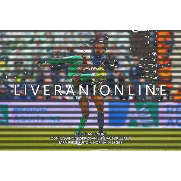 Ben Kantie Karamoko / Isaac Kiese Thelin - 15.02.2015 - Bordeaux / Saint Etienne - 25eme journee de Ligue 1 Photo : Manuel Blondeau / Icon Sport AG ALDO LIVERANI SAS ONLY ITALY