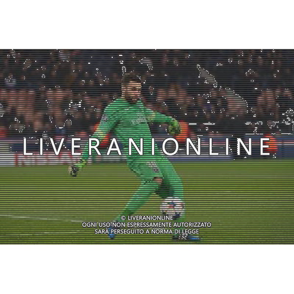 Salvatore SIRIGU - 17.02.2015 - Paris Saint Germain / Chelsea - 1/8Finale aller Champions League Photo : WinterPress / Icon Sport AG ALDO LIVERANI SAS ONLY ITALY