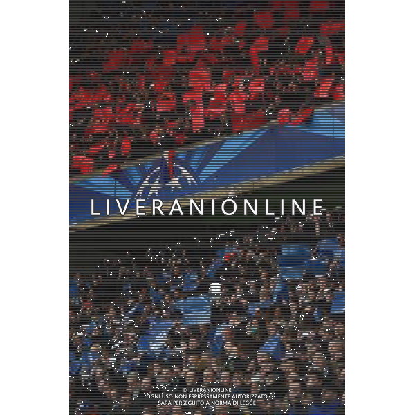 Supporters PSG - 17.02.2015 - Paris Saint Germain / Chelsea - 1/8Finale aller Champions League Photo : WinterPress / Icon Sport AG ALDO LIVERANI SAS ONLY ITALY