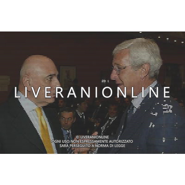 Milano 17 gennaio 2005 Riunione convocata dal presidente federale Carraro tra arbitri, presidenti, allenatorie e capitani delle societˆ di serie A e B nella foto: Galiani Adriano e Lippi Marcello foto Andry / Ag. Aldo Liverani