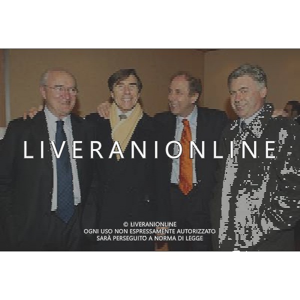 Milano 17 gennaio 2005 Riunione convocata dal presidente federale Carraro tra arbitri, presidenti, allenatorie e capitani delle societˆ di serie A e B nella foto: Bergamo Paolo, Braida Ariedo, Foschi Rino e Ancelotti Carlo foto Andry / Ag. Aldo Liver