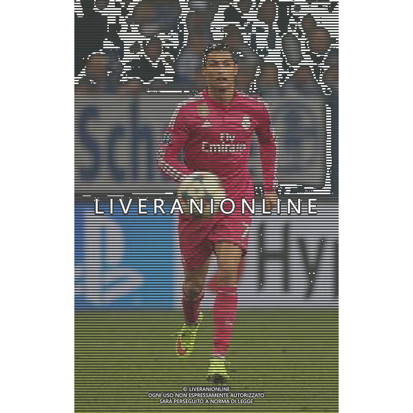 firo : 18.02.2015 Fu§ball, CL, Champions League, Saison 2014/2015, Achtelfinale, FC Schalke 04 - Real Madrid 0:2 Cristiano RONALDO, Real, Einzelaktion, $worldrights,Es gelten unsere AGB, einsehbar auf www.firosportphoto.de, copyright by firo sportphoto: Coesfelder Str. 207 D-48249 DŸlmen www.firosportphoto.de mail@firosportphoto.de (V o l k s b a n k B o c h u m - W i t t e n ) BLZ.: 430 601 29 Kt. Nr.: 341 117 100 Tel:Ê +49-2594-9916004 Fax:Ê+49-2594-9916005 AG ALDO LIVERANI SAS ONLY ITALY