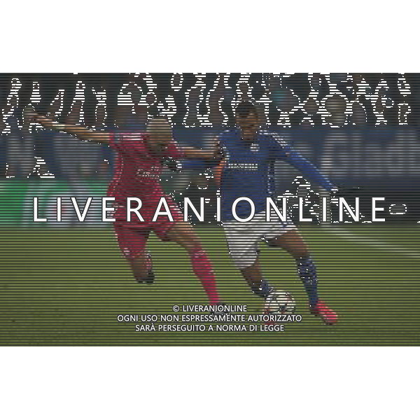 firo : 18.02.2015 Fu§ball, CL, Champions League, Saison 2014/2015, Achtelfinale, FC Schalke 04 - Real Madrid 0:2 PEPE gegen Choupo-MOTING, Schalke rechts $worldrights,Es gelten unsere AGB, einsehbar auf www.firosportphoto.de, copyright by firo sportphoto: Coesfelder Str. 207 D-48249 DŸlmen www.firosportphoto.de mail@firosportphoto.de (V o l k s b a n k B o c h u m - W i t t e n ) BLZ.: 430 601 29 Kt. Nr.: 341 117 100 Tel:Ê +49-2594-9916004 Fax:Ê+49-2594-9916005 AG ALDO LIVERANI SAS ONLY ITALY