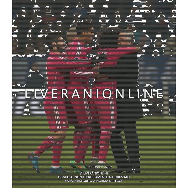 firo : 18.02.2015 Fu§ball, CL, Champions League, Saison 2014/2015, Achtelfinale, FC Schalke 04 - Real Madrid 0:2 Jubel MARCELO mit Trainer ANCELOTTI, Real $worldrights,Es gelten unsere AGB, einsehbar auf www.firosportphoto.de, copyright by firo sportphoto: Coesfelder Str. 207 D-48249 DŸlmen www.firosportphoto.de mail@firosportphoto.de (V o l k s b a n k B o c h u m - W i t t e n ) BLZ.: 430 601 29 Kt. Nr.: 341 117 100 Tel:Ê +49-2594-9916004 Fax:Ê+49-2594-9916005 AG ALDO LIVERANI SAS ONLY ITALY