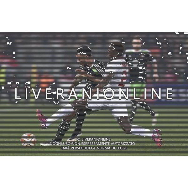 Roma - 19/02/2015 - Stadio Olimpico - Uefa Europa League 2014/2015 - andata sedicesimi - AS Roma vs Feyenoord - nella foto: Mapou Yanga-Mbiwa e Colin Kazim Richards / Ph Fabrizio Corradetti - Ag. Aldo Liverani Sas