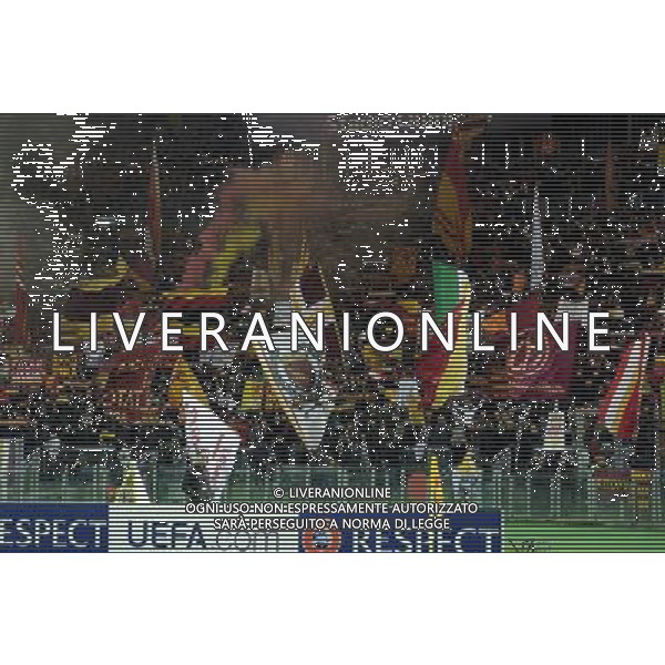 Roma - 19/02/2015 - Stadio Olimpico - Uefa Europa League 2014/2015 - andata sedicesimi - AS Roma vs Feyenoord - nella foto: Tifosi della Roma / Ph Fabrizio Corradetti - Ag. Aldo Liverani Sas