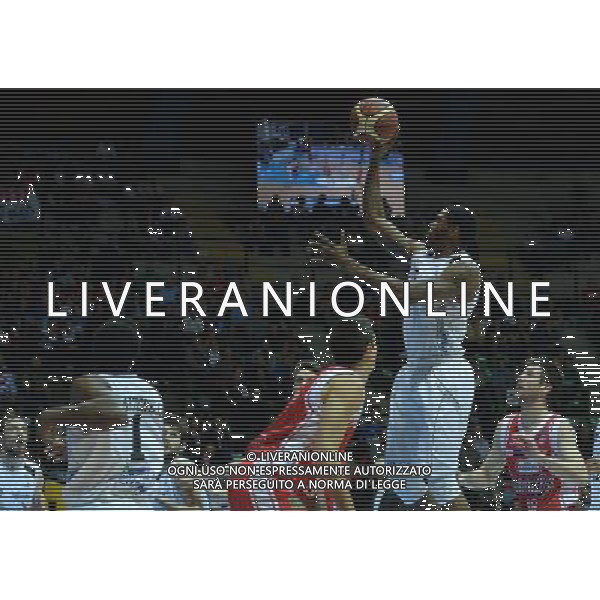Beko Final Eight 2015 Quarti di Finale Desio (MB) - 20.02.2015 Grissin Bon Reggio Emilia-Dolomiti Aquila Basket Trento Nella Foto:mitchell tony /Ph.Vitez-Ag. Aldo Liverani