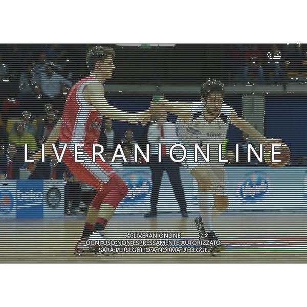 Beko Final Eight 2015 Quarti di Finale Desio (MB) - 20.02.2015 Grissin Bon Reggio Emilia-Dolomiti Aquila Basket Trento Nella Foto:pascolo davide-polonara achille /Ph.Vitez-Ag. Aldo Liverani