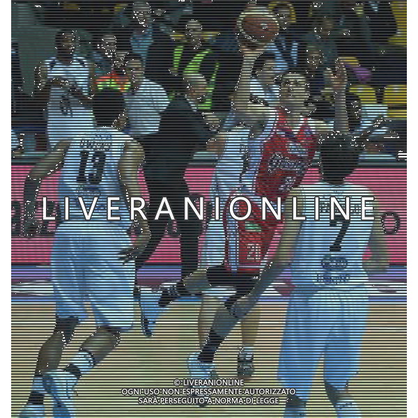 Beko Final Eight 2015 Quarti di Finale Desio (MB) - 20.02.2015 Grissin Bon Reggio Emilia-Dolomiti Aquila Basket Trento Nella Foto:cinciarini andrea /Ph.Vitez-Ag. Aldo Liverani
