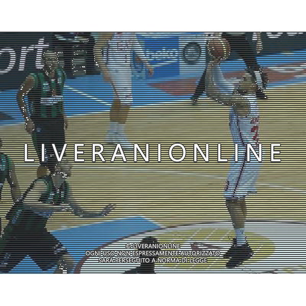 Beko Final Eight 2015 Quarti di Finale Desio (MB) - 20.02.2015 EA7 Armani Jeans Olimpia Milano-Sidigas Avellino Nella Foto:hackett daniel /Ph.Vitez-Ag. Aldo Liverani