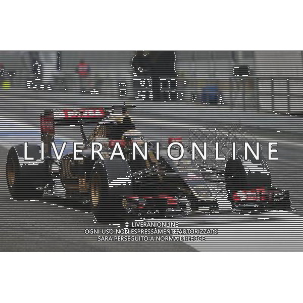 Pastor Maldonado (VEN) Lotus F1 E23 running with sensor equipment. 21.02.2015. Formula One Testing, Day Three, Barcelona, Spain. AG ALDO LIVERANI SAS ONLY ITALY