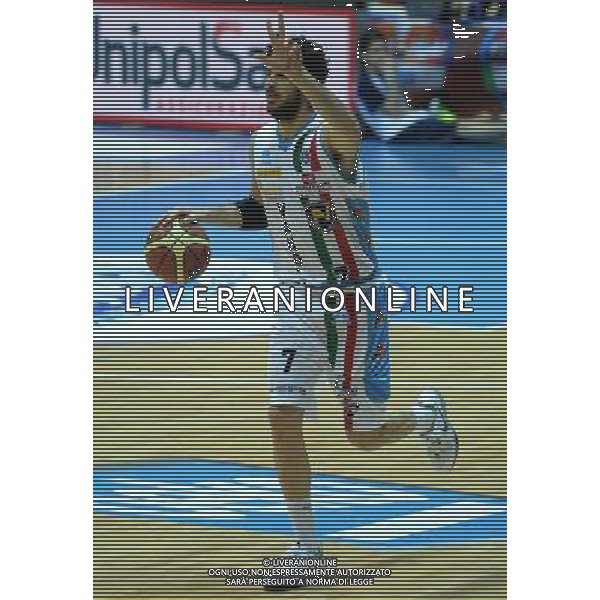 Beko Final Eight 2015 Quarti di Finale Desio (MB) - 20.02.2015 Banco di Sardegna Sassari-Vanoli Cremona Nella Foto:Vitali Luca /Ph.Vitez-Ag. Aldo Liverani